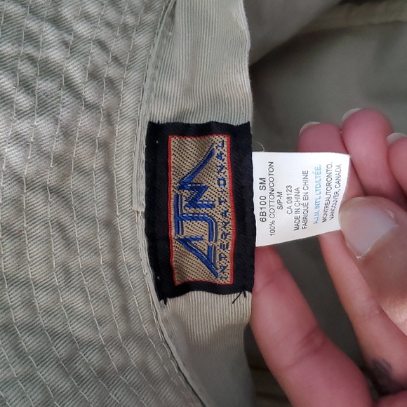 Vintage Khaki Bucket Hat - Picture 4 of 4